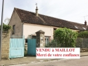 Maison de village, sa grange sur son jardin de 668m²